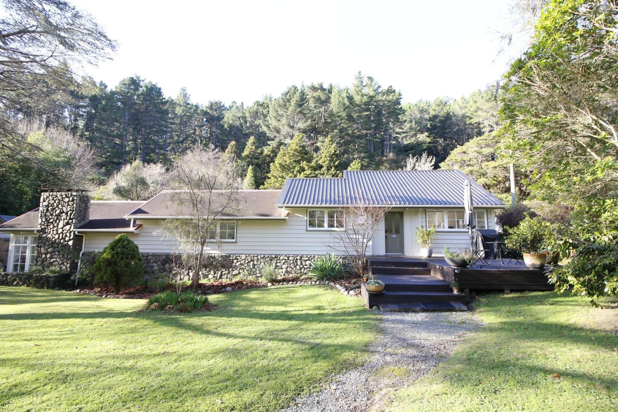Pinehaven Cottage Upper Hutt Exterior foto